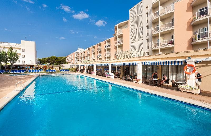 Globales Playa Santa Ponsa photo 1