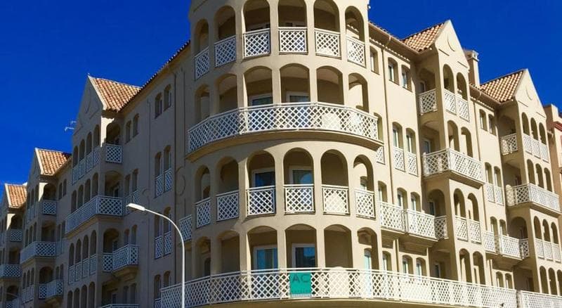 AC Hotel La Linea 3