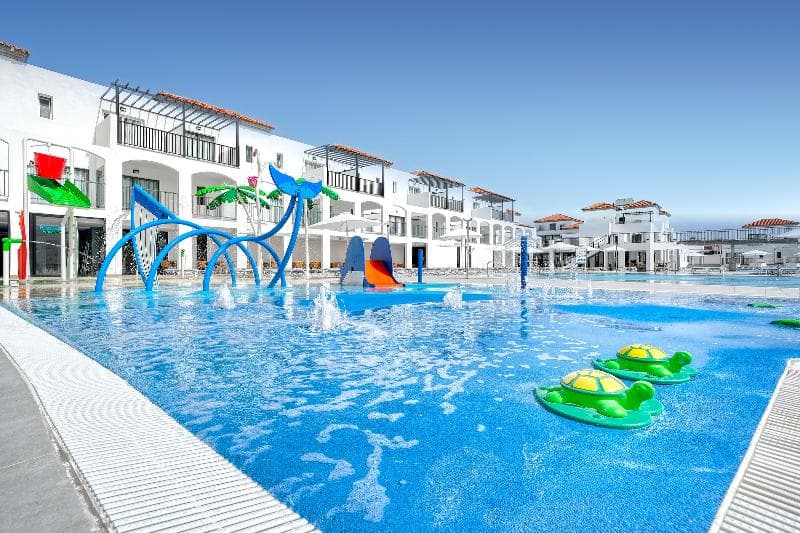 Broncemar Beach Suites Hotel 3