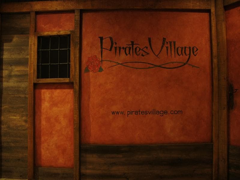 Pirates Village Apartments 5