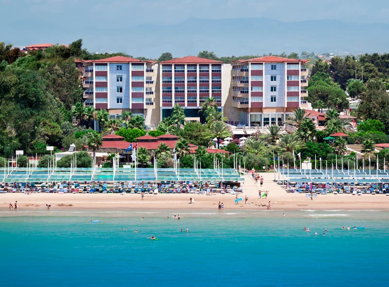 Terrace Beach Resort photo 1