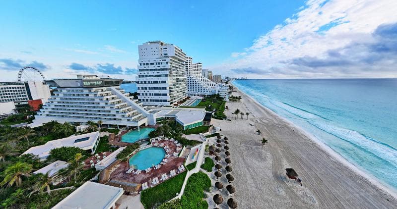 Park Royal Beach Cancun 2