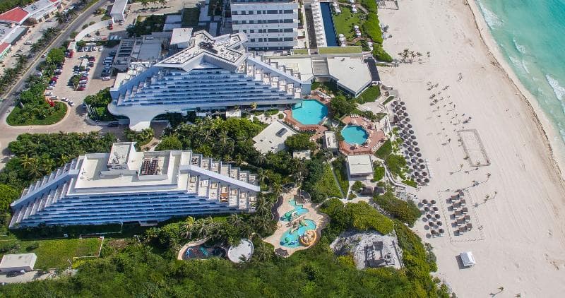 Park Royal Beach Cancun 3