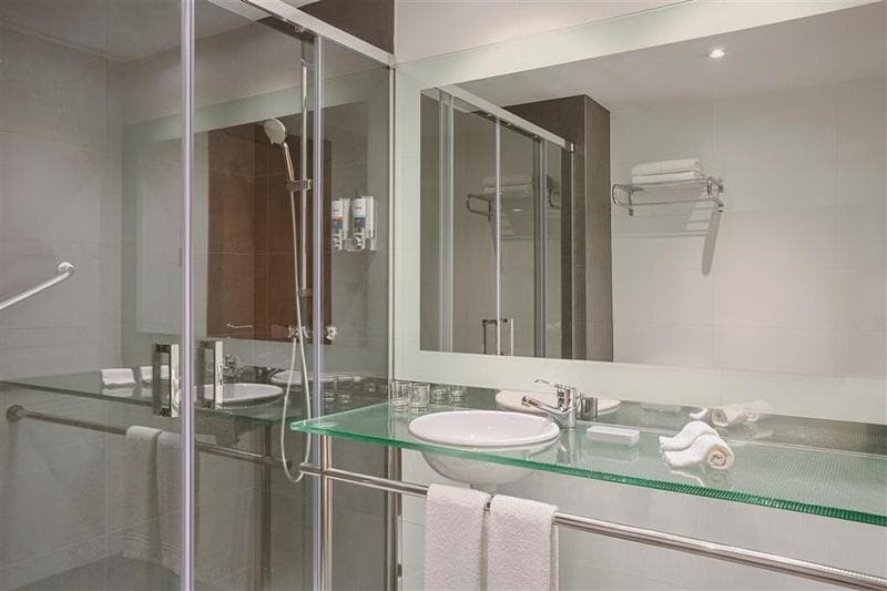 Four Points by Sheraton Barcelona Diagonal 4