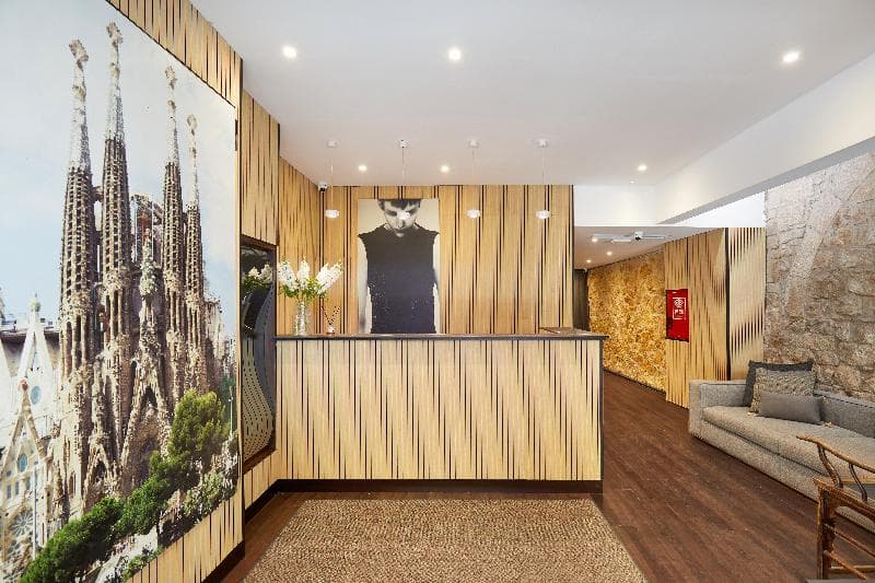 Hotel Cortes Rambla 4