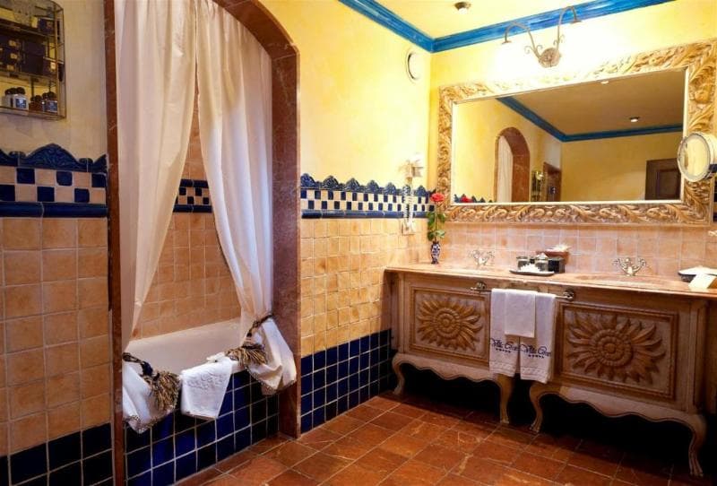Europe Villa Cortés 2