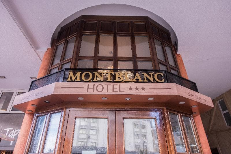 Hotel Mont Blanc 2