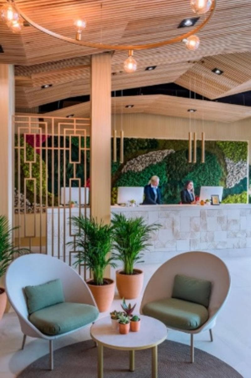 Mediterraneo Bay Hotel & Resort 4