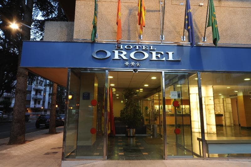 Hotel Oroel 3