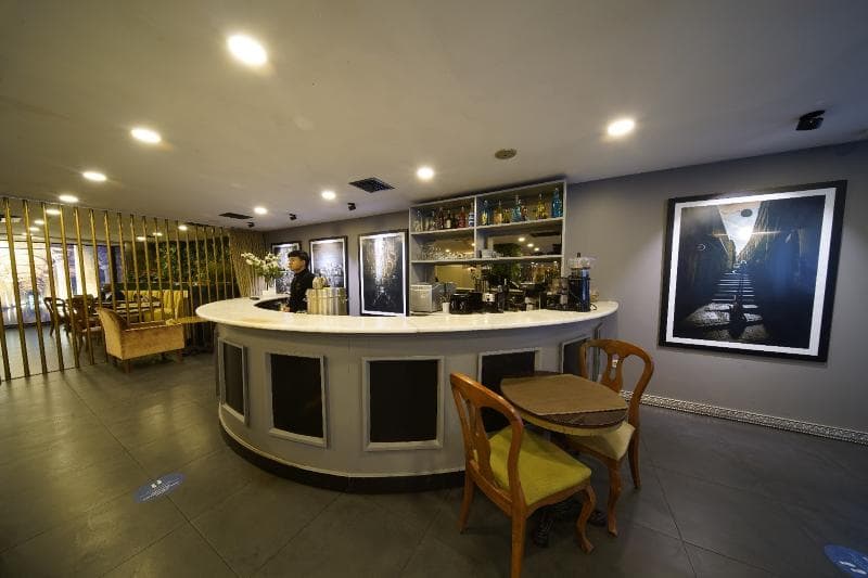 All Seasons Hotel 3
