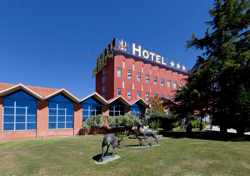 Hotel Ciudad de Burgos 4