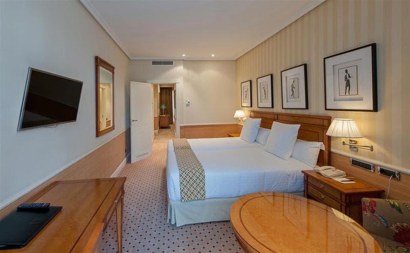 Hotel Recoletos (Adults Only) 2