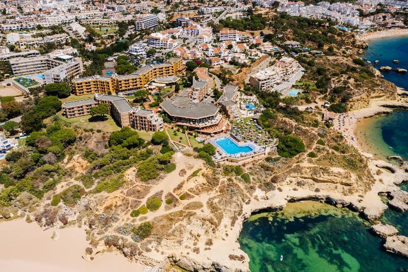 Auramar Beach Resort 3