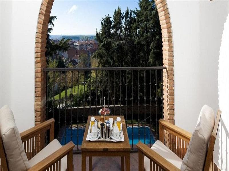 Parador De Benavente 2