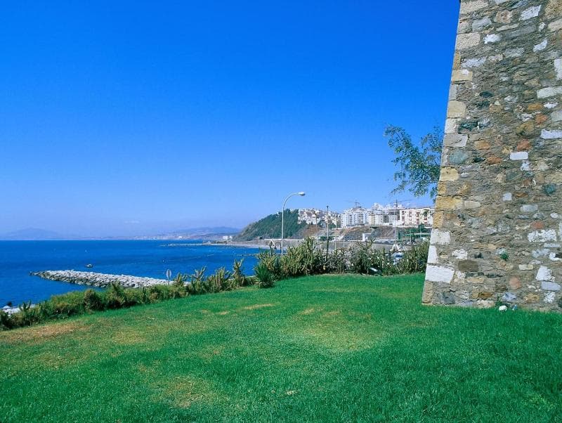 Parador De Ceuta. Hotel La Muralla 3