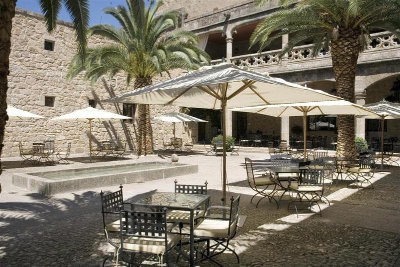 Parador De Jarandilla De La Vera 5