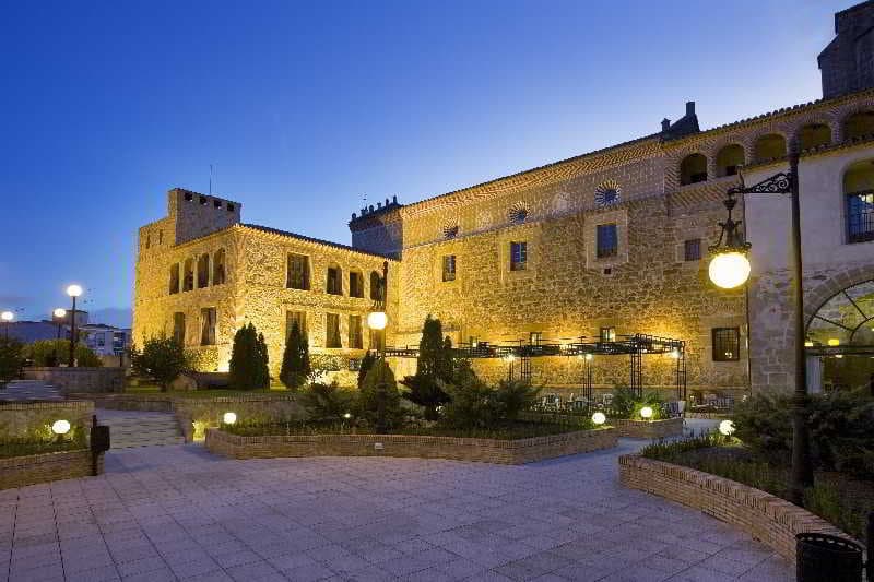 Parador De Plasencia photo 1