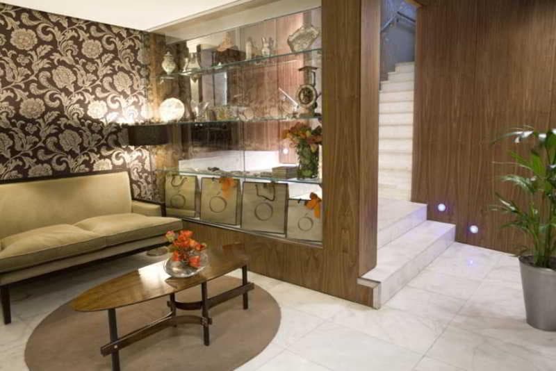 Hotel Opera 2