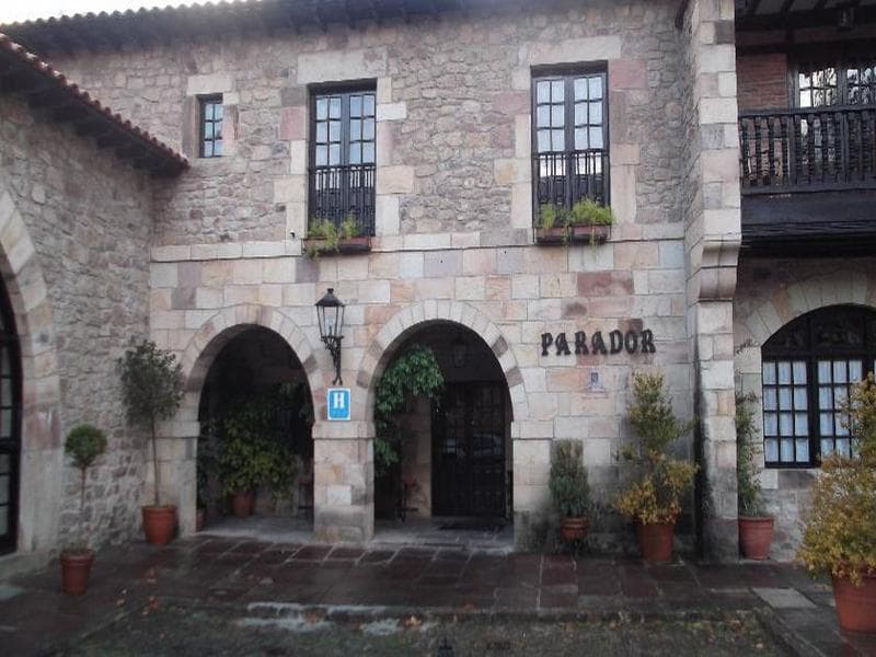 Parador De Santillana Del Mar 5