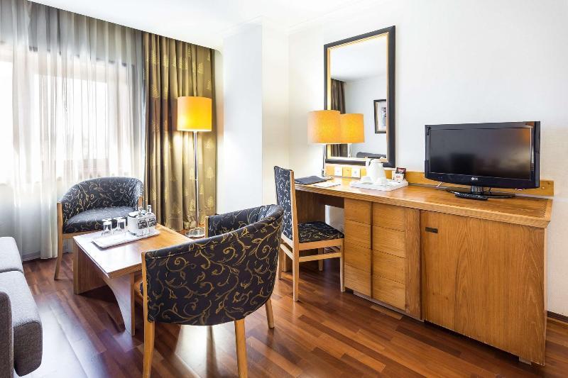 Radisson Blu Hotel Lisboa photo 56