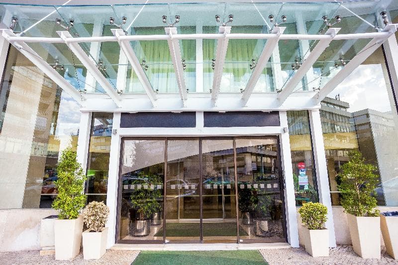 Holiday Inn Lisbon 3