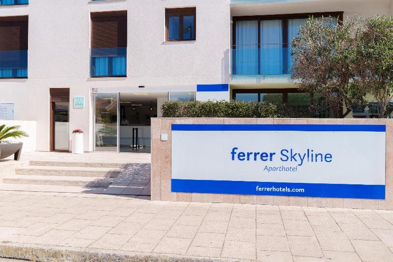 Aparthotel Ferrer Skyline 5