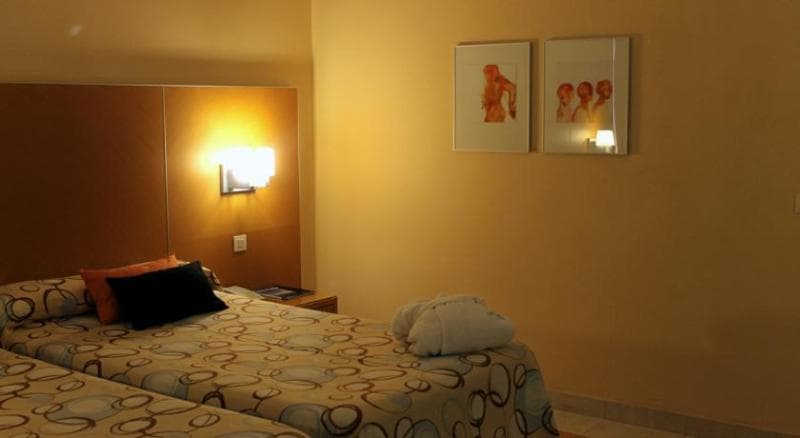Aparthotel Bcl Levante Beach 5