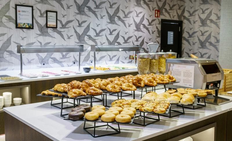 Ilunion Bilbao Hotel 3