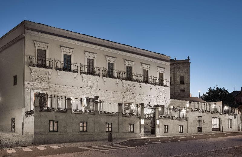 Nh Collection Salamanca Palacio De Castellanos photo 1