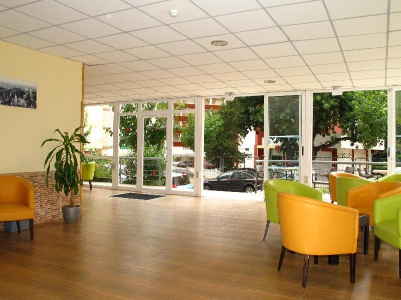 Vistamar Apartments 4
