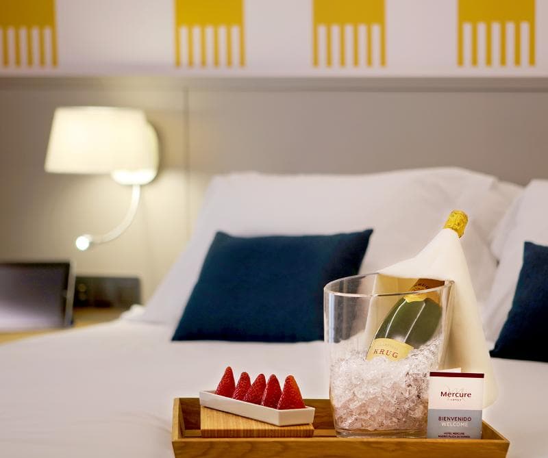 Motel One Madrid-Plaza de España 5