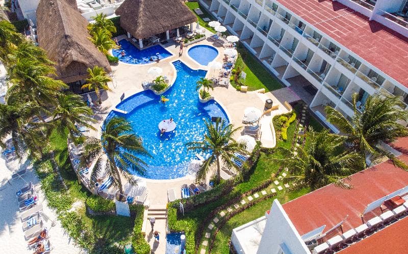 Cancun Bay Resort 4