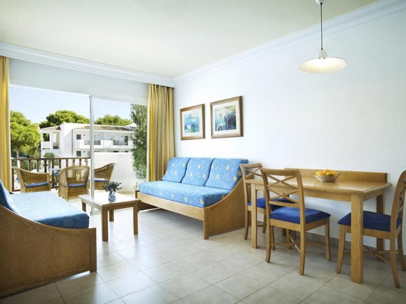 Inturotel Cala Azul 4