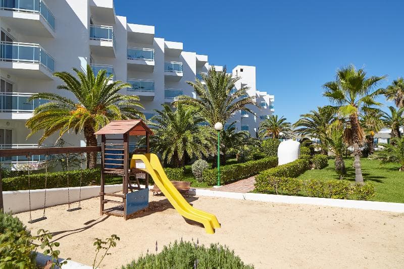 Aparthotel Nereida 3