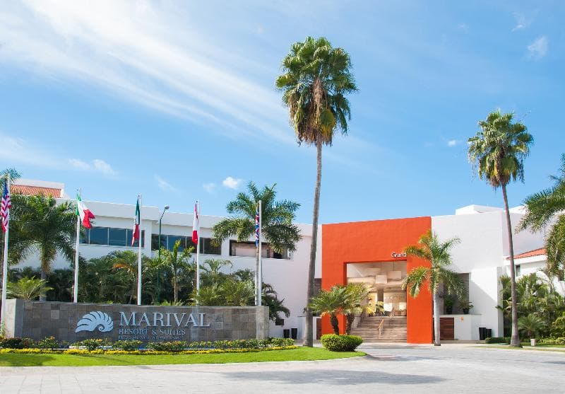 Marival Emotions Resort & Suites 3