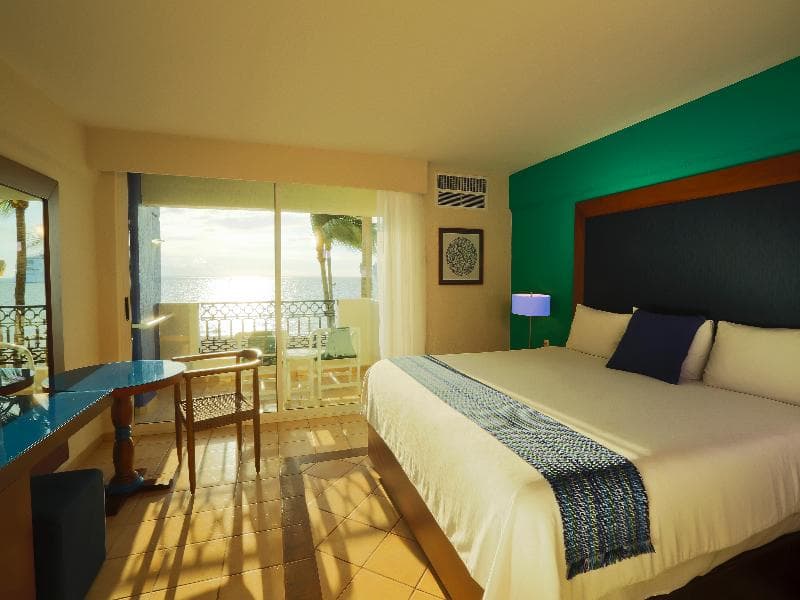 Crown Paradise Golden All Inclusive Resort, Adults Only 5
