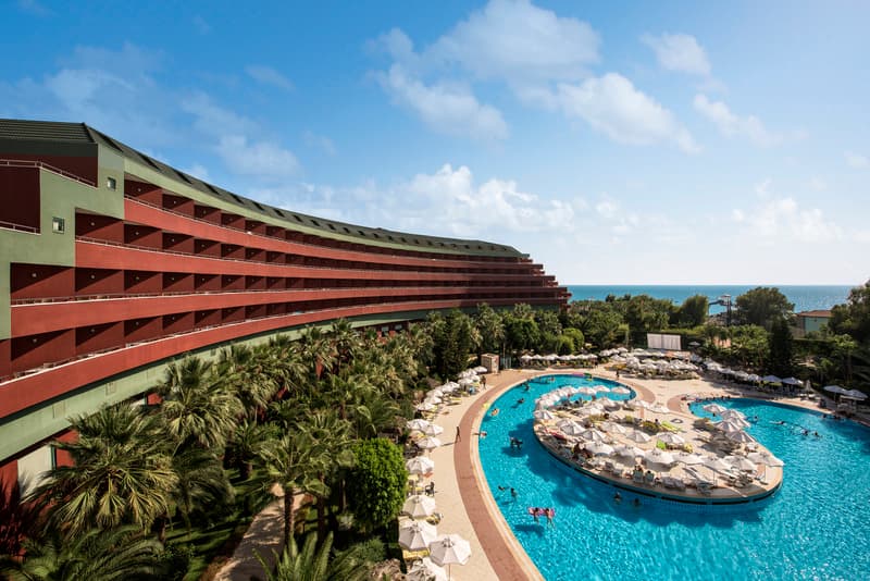 Delphin Deluxe Resort photo 1