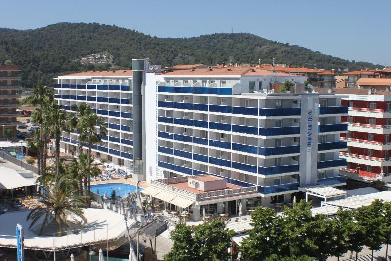 Riviera 3