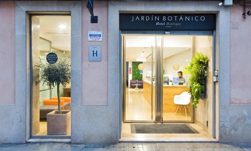You & Co. J. Botánico Boutique 4