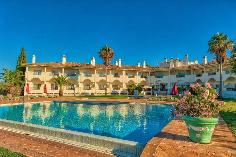 Colina Verde Golf & Sports Resort 2