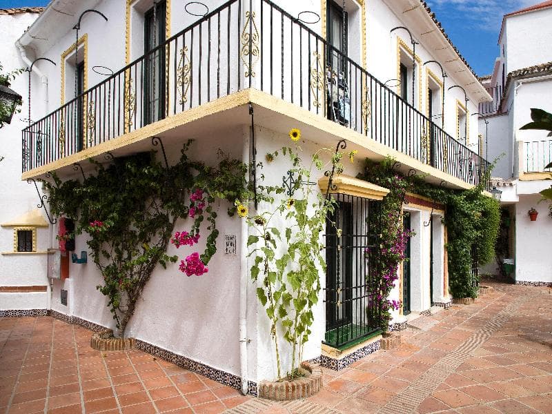 Globales Pueblo Andaluz 3