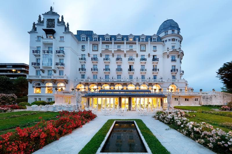 Eurostars Hotel Real photo 1