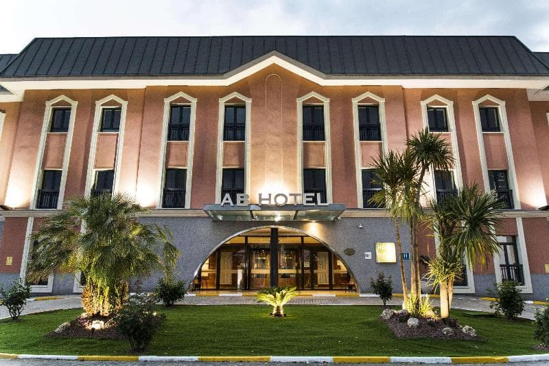 Ab Arganda, Ascend Hotel Collection 4