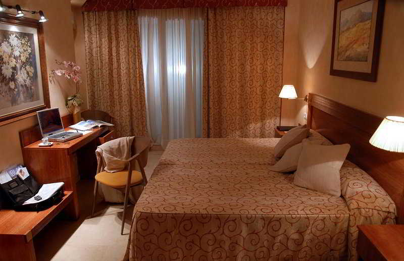Mediterráneo Sitges Apartments 2