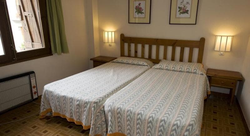 Apartamentos Pessets Adelaida 5