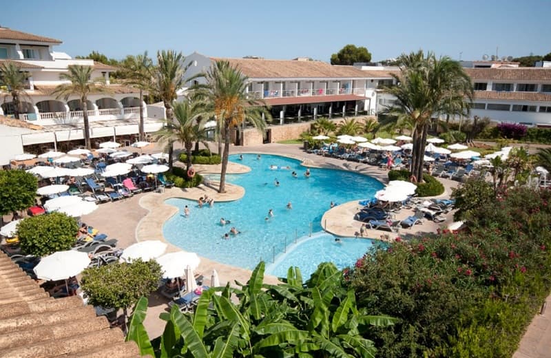 Beach Club Font De Sa Cala photo 1