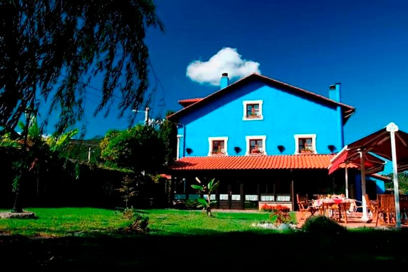 La Casona De Nueva main