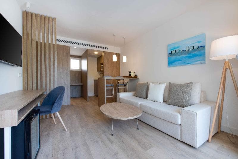 Valentin Somni Hotel & Suites - Adults Only photo 1