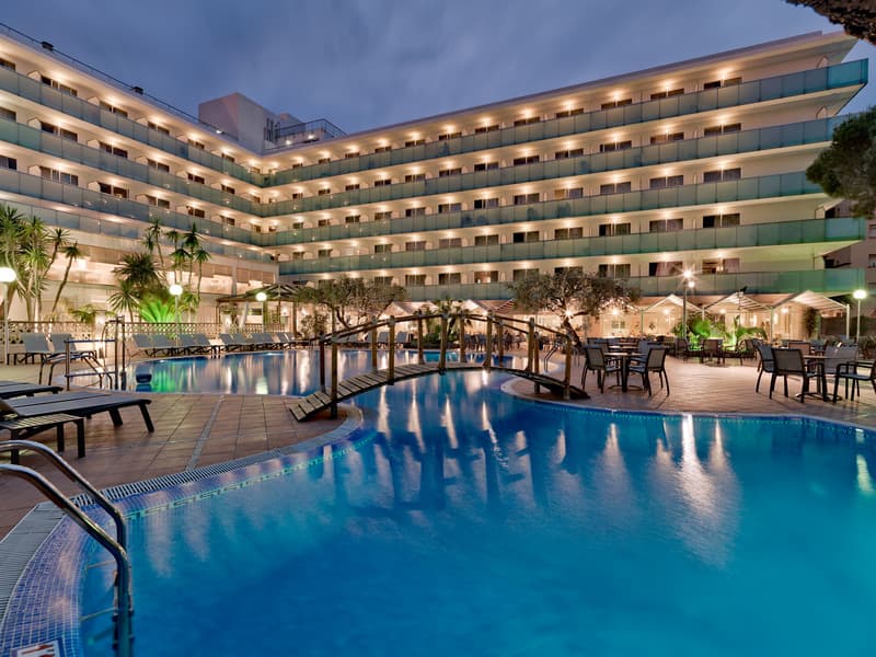 H10 Delfín - Adults Only 5