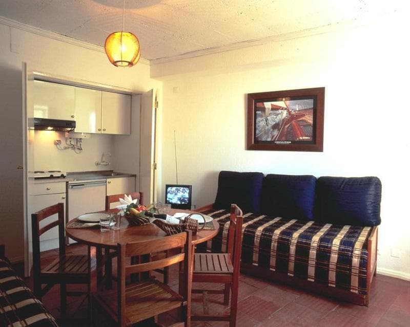 Apartamentos Turísticos Regina 4